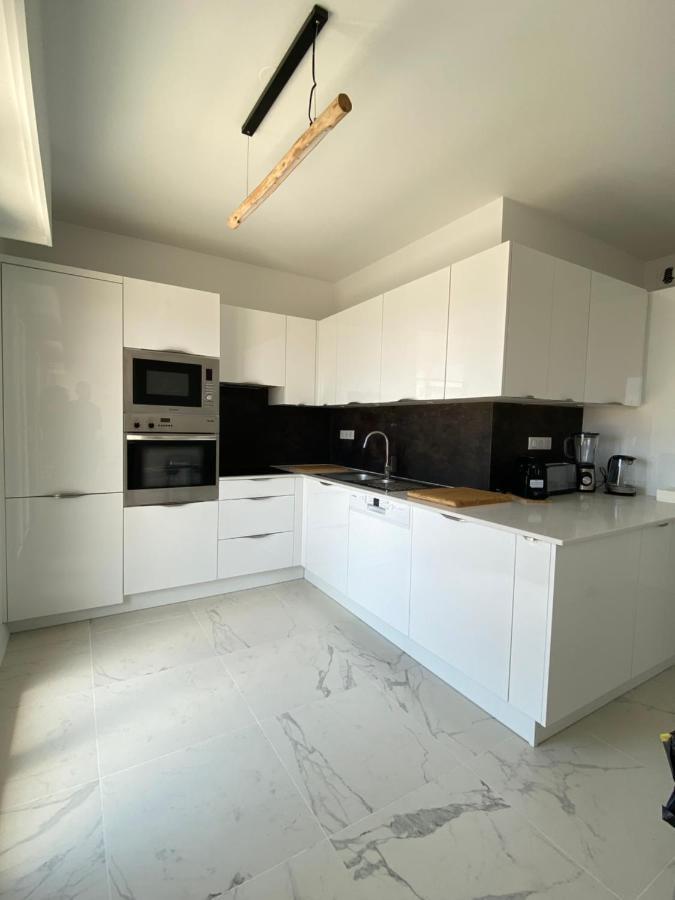 T3 Climatise Villa Juana Avec Parking Et Proche Plage Antibes Ngoại thất bức ảnh